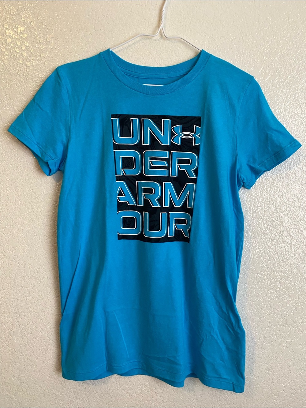 Under Armour Women's Graphic Athletic T-shirt Petite
